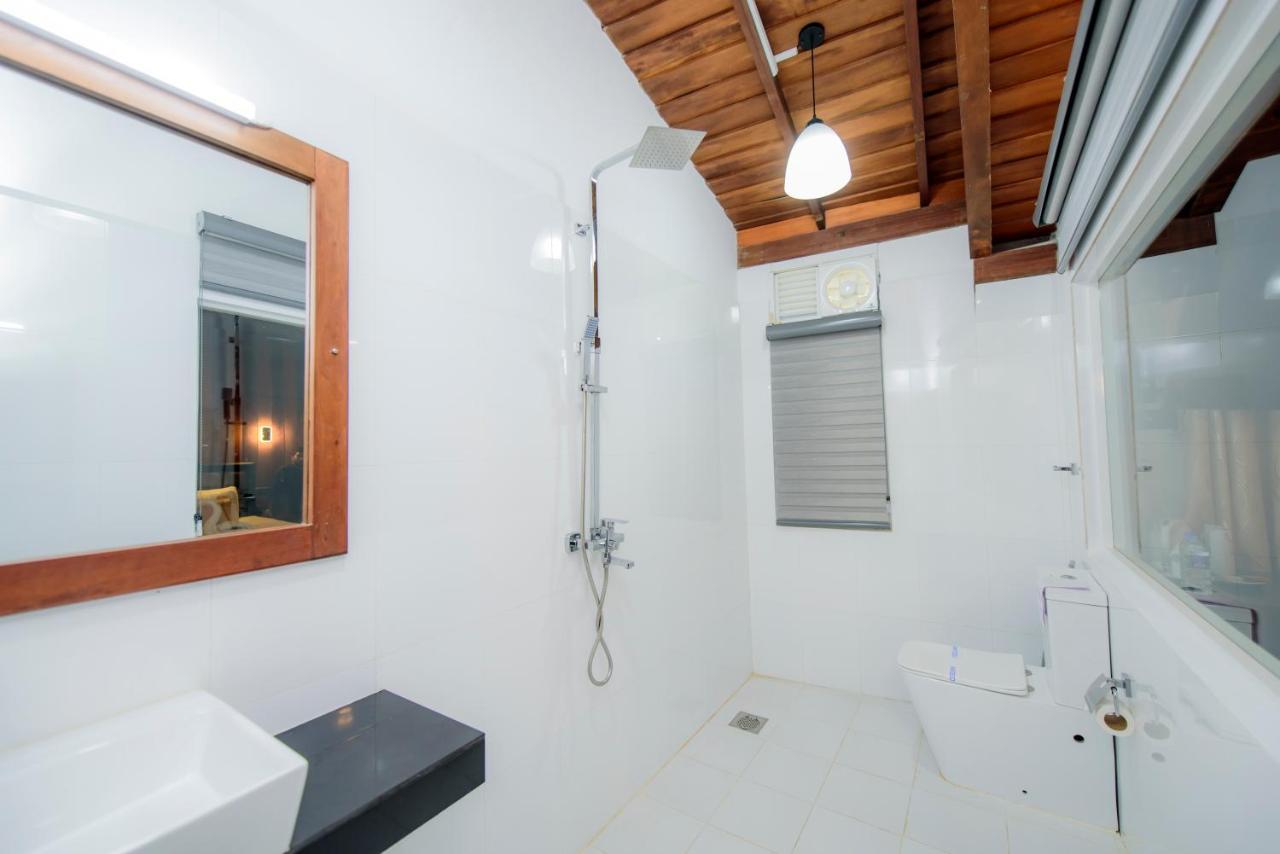 Hotel Sevonra à Unawatuna Extérieur photo